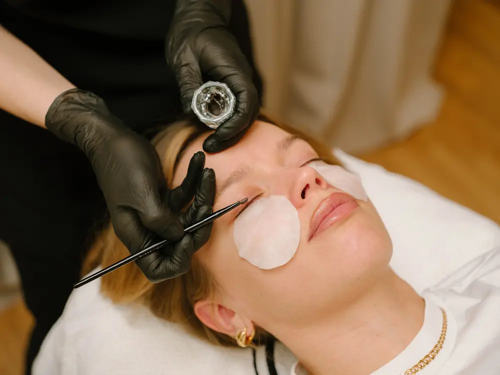 Lash Lift och brynbehandling på HBC i Borås
